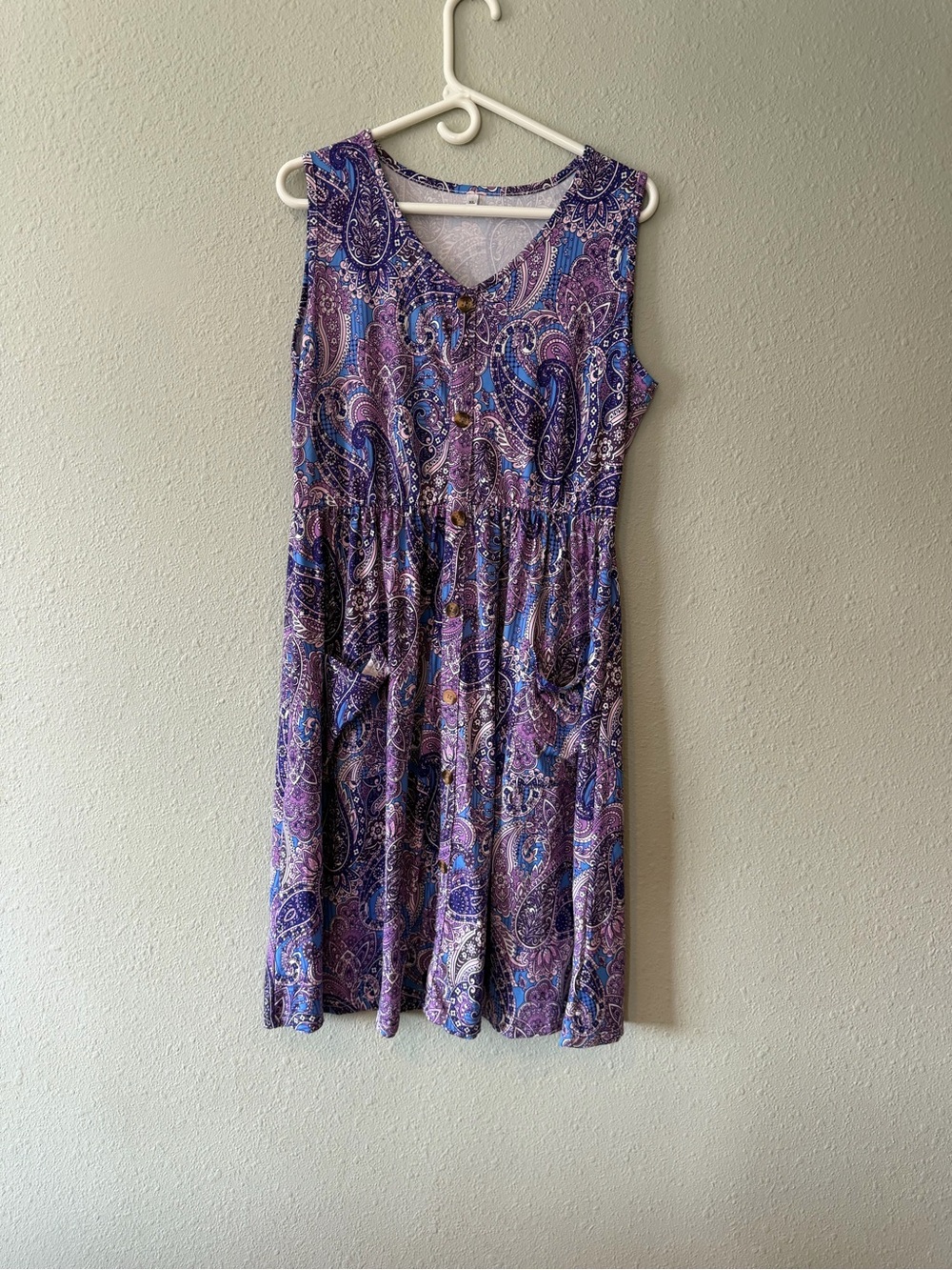 Sleeveless Purple Paisley V-Neck Dress